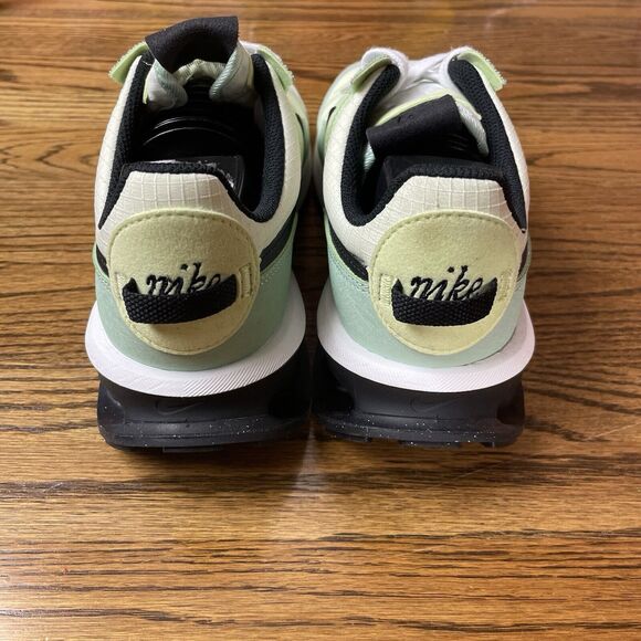 Nike Air Max Pre Day Liquid Lime Green Black Women's Size 9 NEW Shoes Athletic - Picture 5 of 7